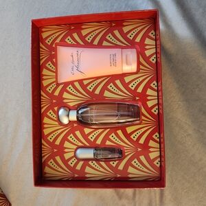 Estee Lauder Pleasures Moisturizer Body Lotion Fragrance Collection